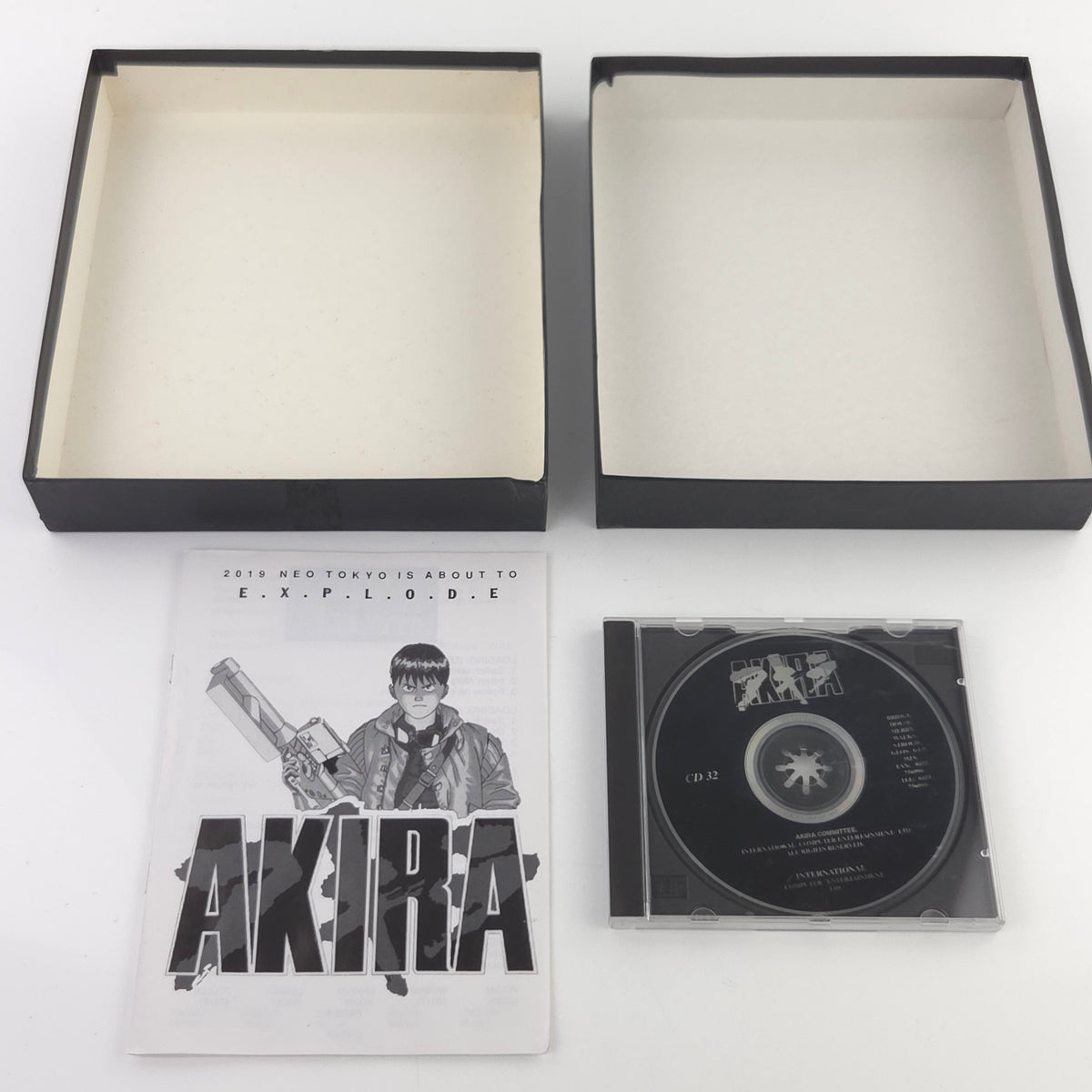 Amiga CD32 Spiel Akira Big Box OVP PAL Computer Retro