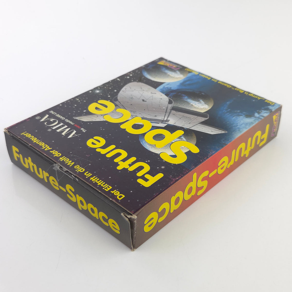 Commodore Amiga Spiel Future Space OVP CBM PAL Disk Escom