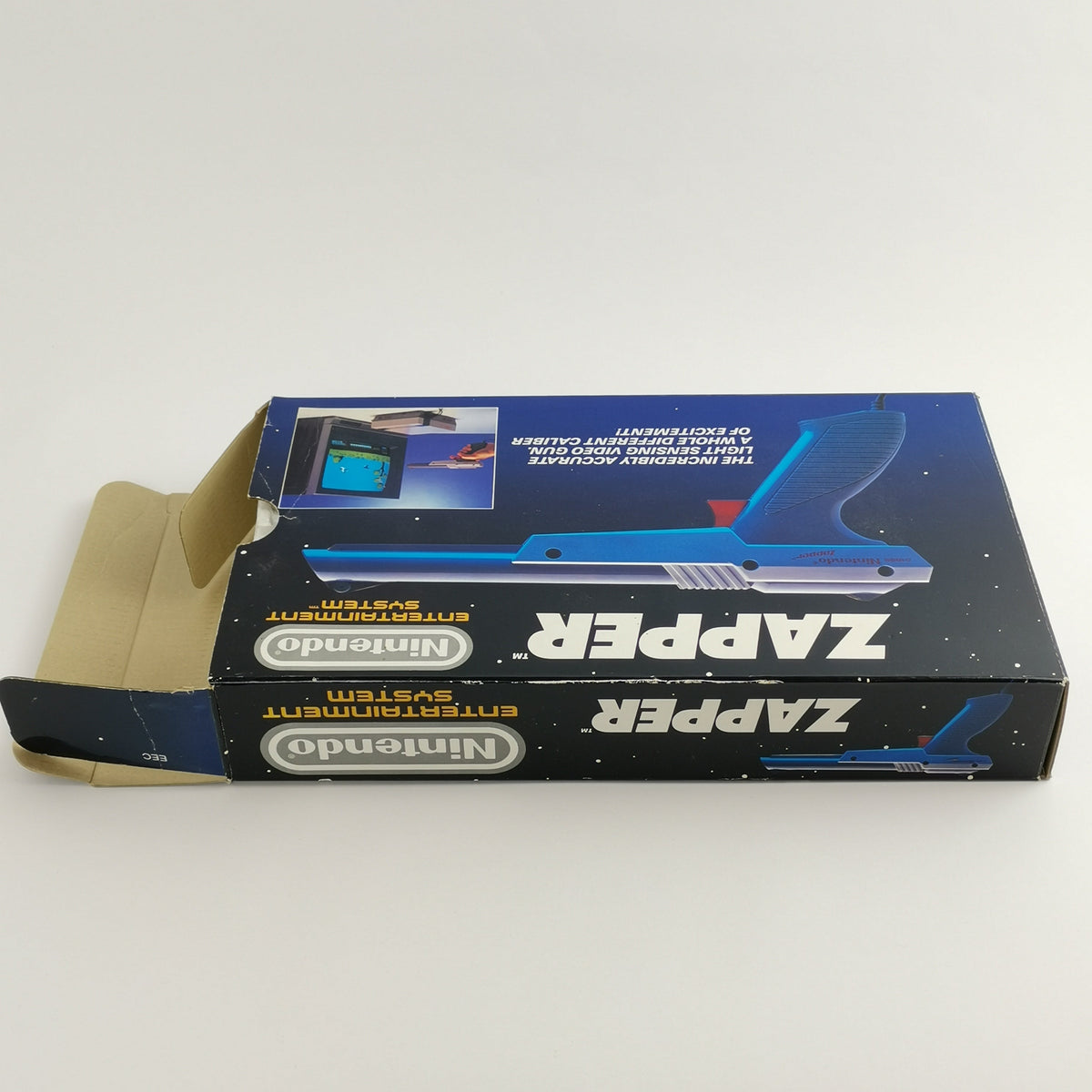 Nintendo Entertainment System Controller Zapper Grau OVP