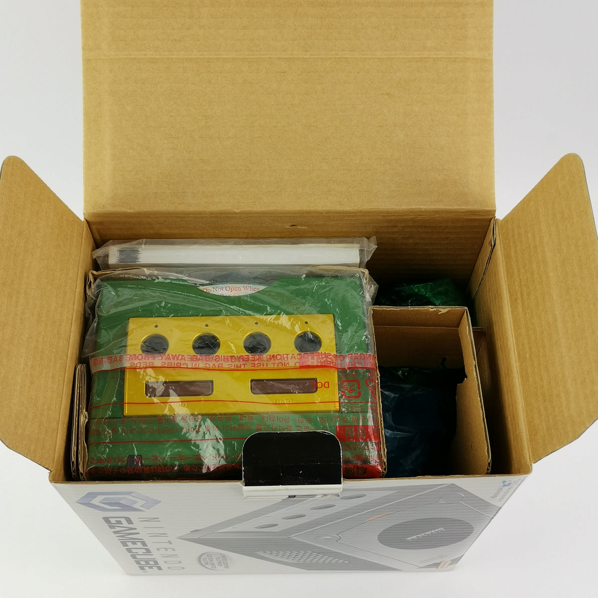 Nintendo Gamecube Konsole – Iced Cube Zelda Mod 4 Wavebirds