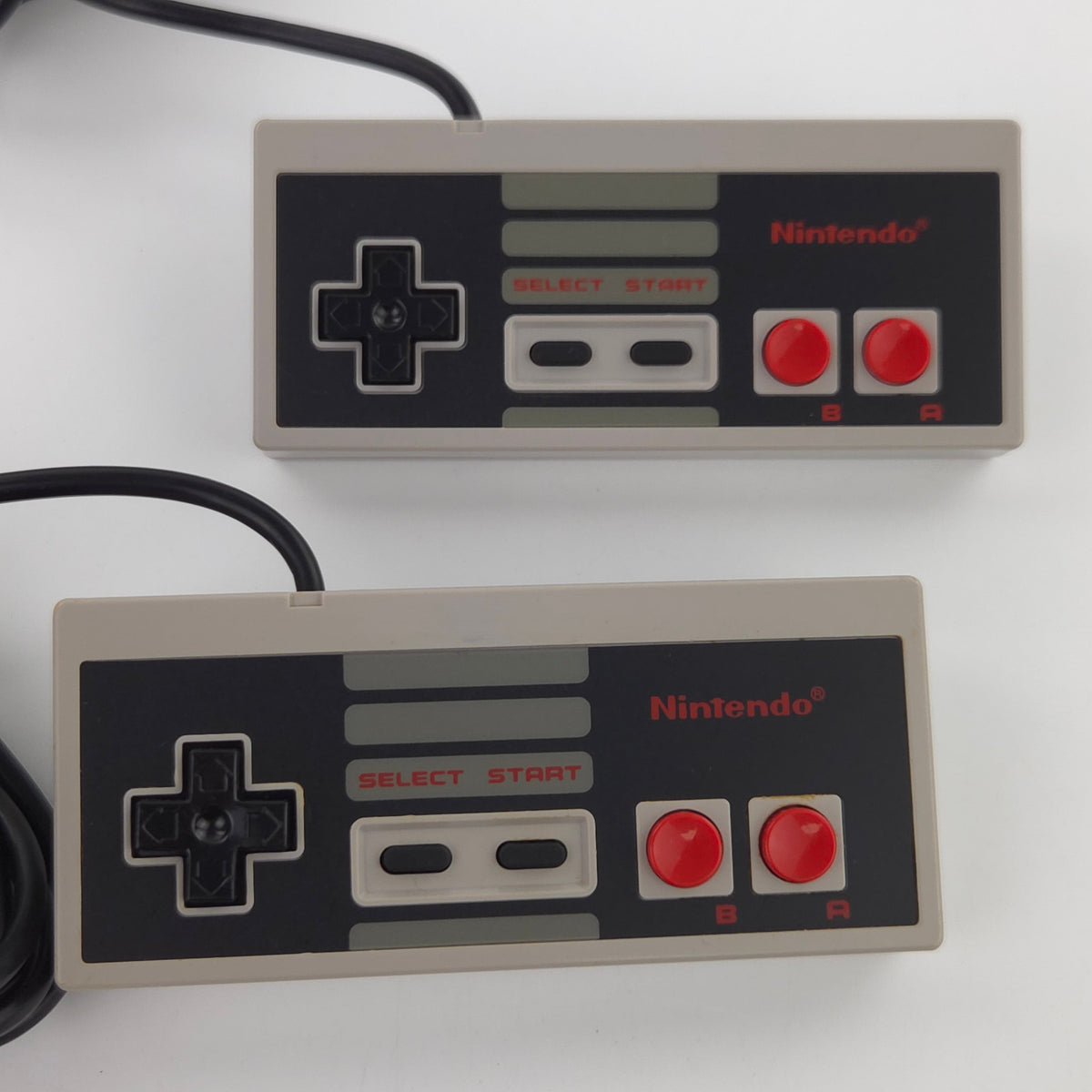 Nintendo NES Konsole Four Player Set mit 4 Controllern PAL