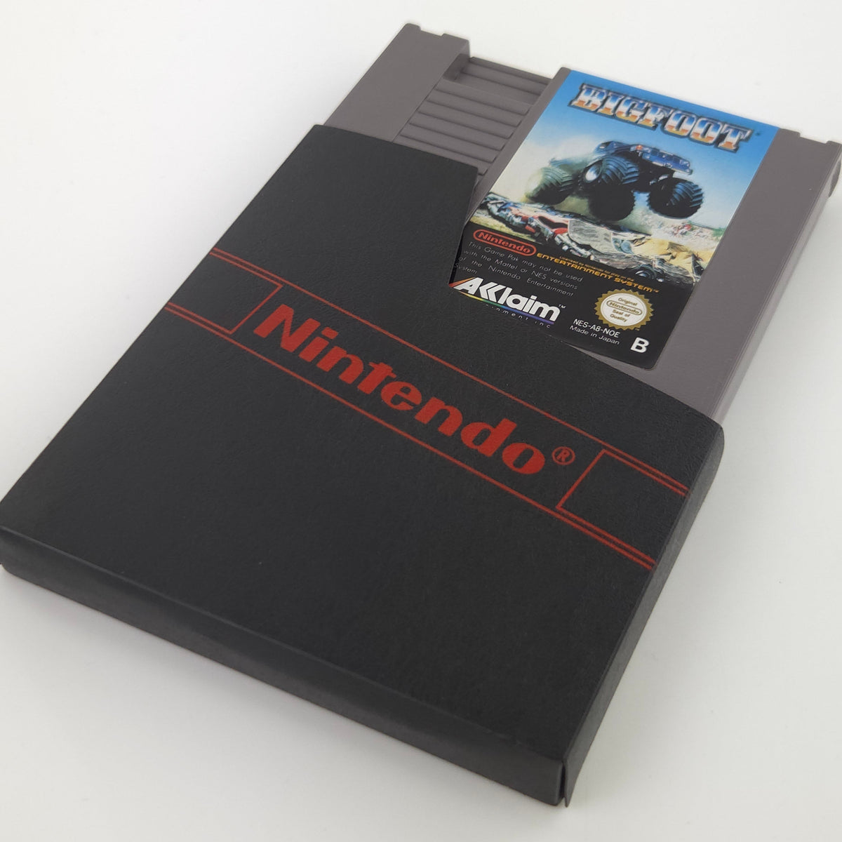 NES Spiel Bigfoot Modul Schuber Acclaim PAL NOE Sehr gut