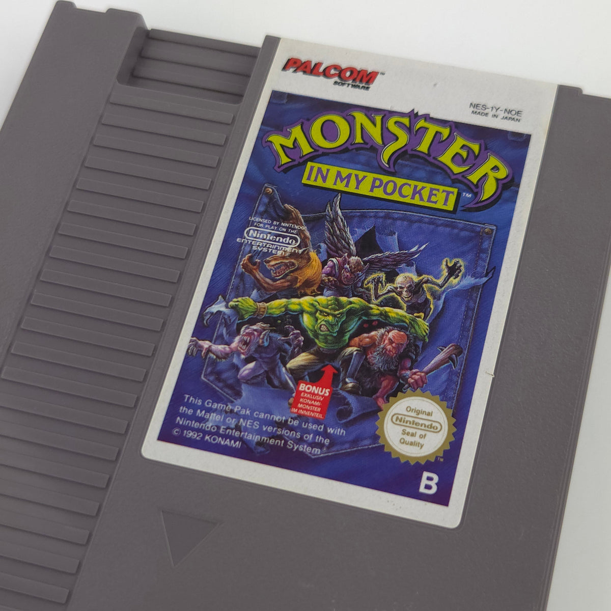 NES Spiel Monster in my Pocket Modul Schutzhülle NOE