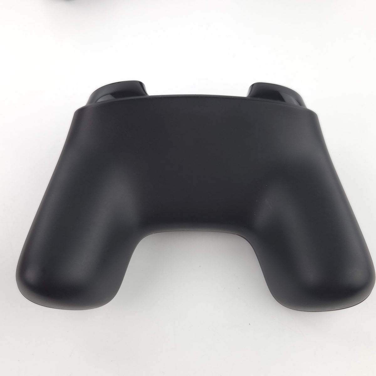 Ouya Konsole mit Controller und Netzteil