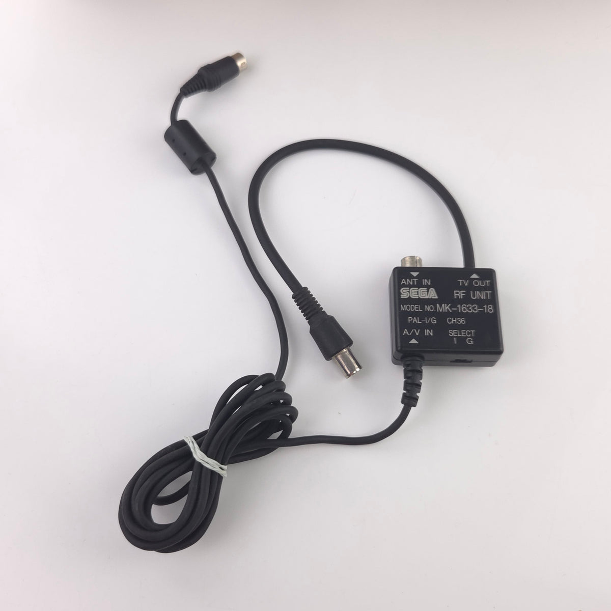 Sega Mega Drive Mega-CD II Adapter Zubehör OVP