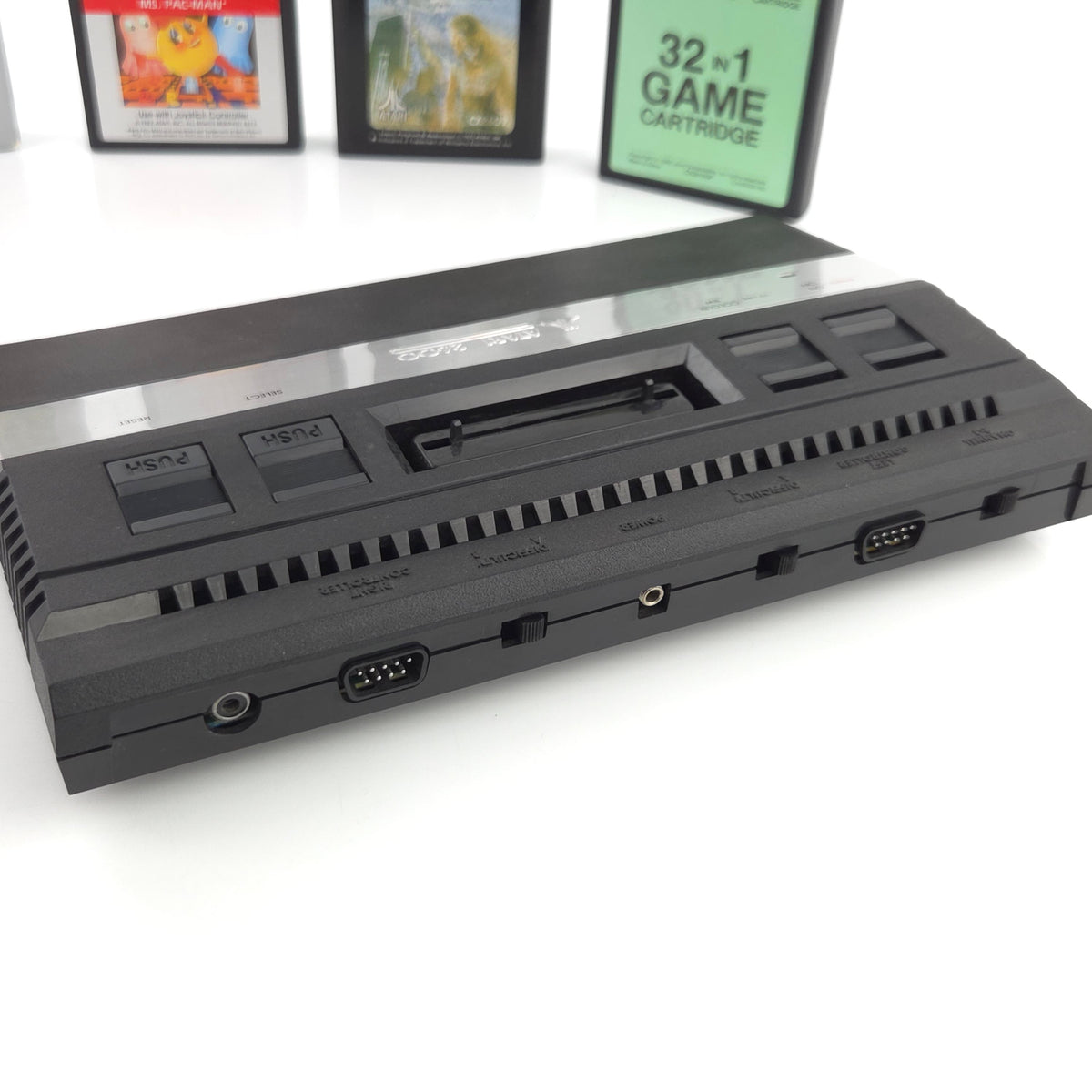 Atari 2600 Konsole 6 Spiele Controller Gut