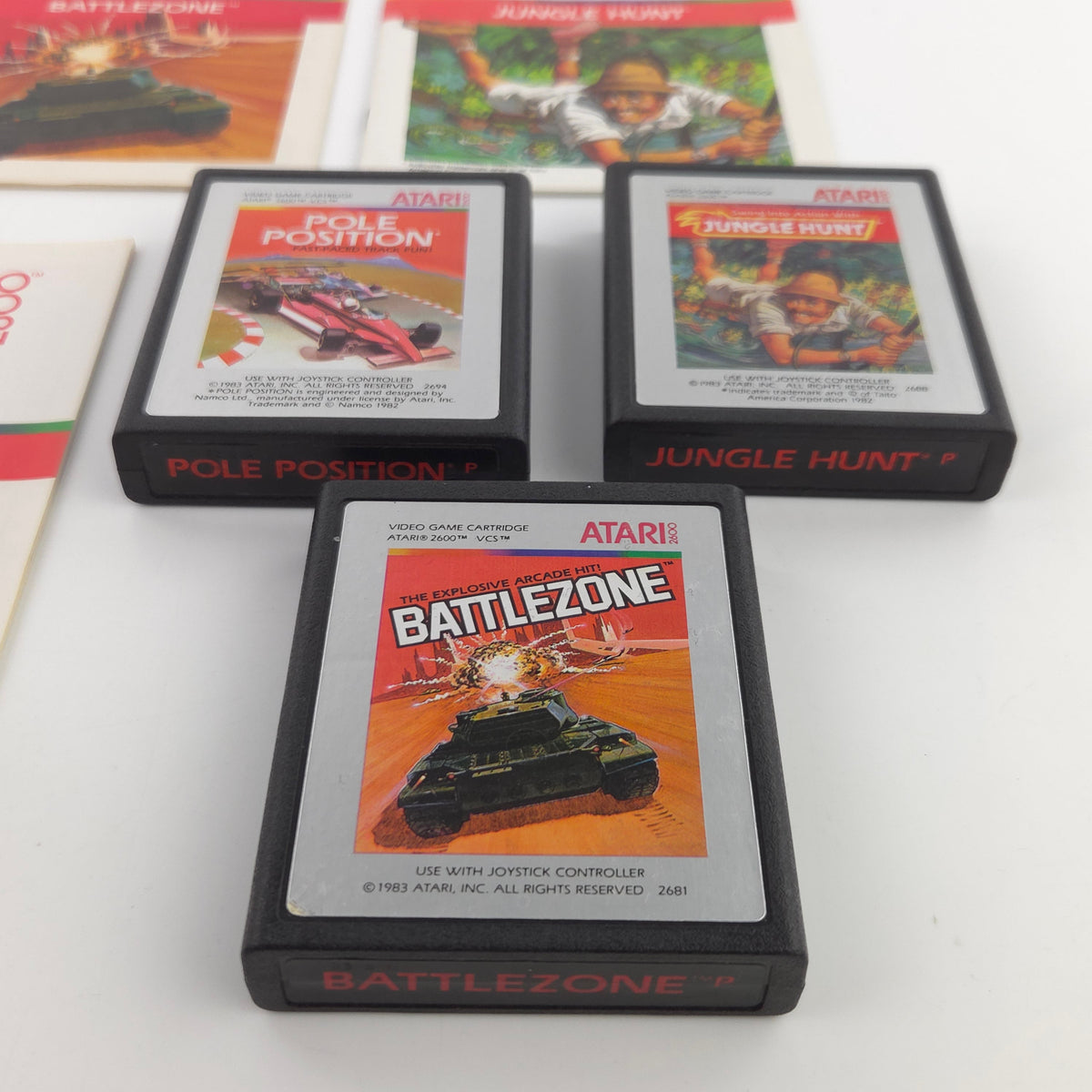 Atari 2600 Spiel Bundle Battlezone Jungle Hunt Anleitungen