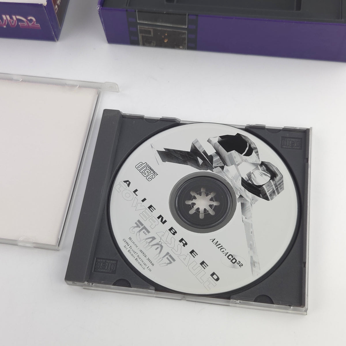 Amiga CD32 Spiel Alien Breed Tower Assault Big Box OVP