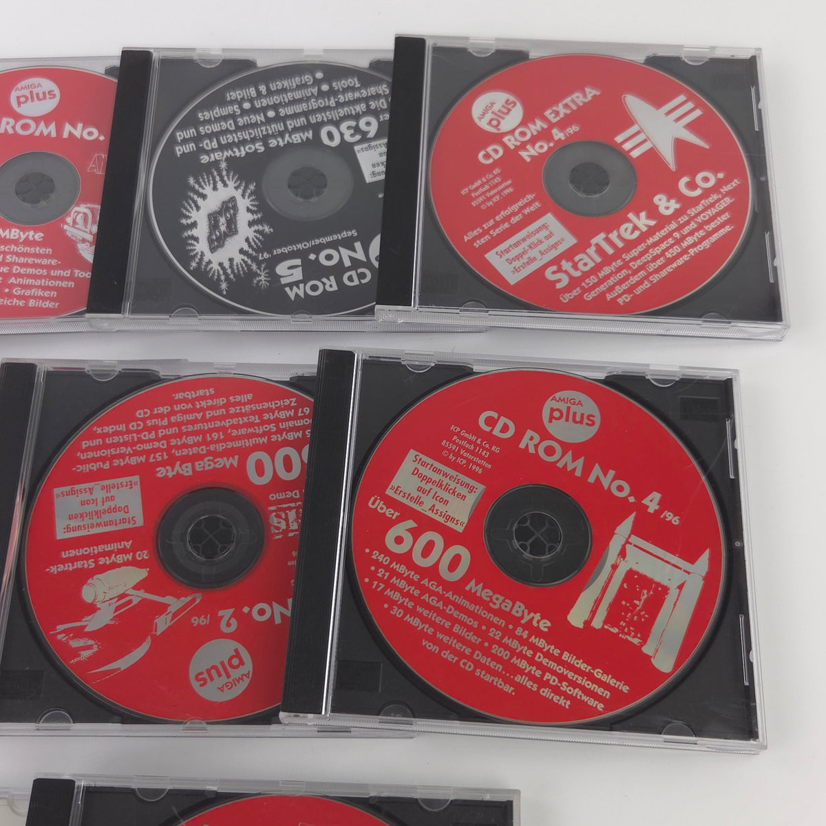 Commodore Amiga Software – PLUS CD-ROM Konvolut