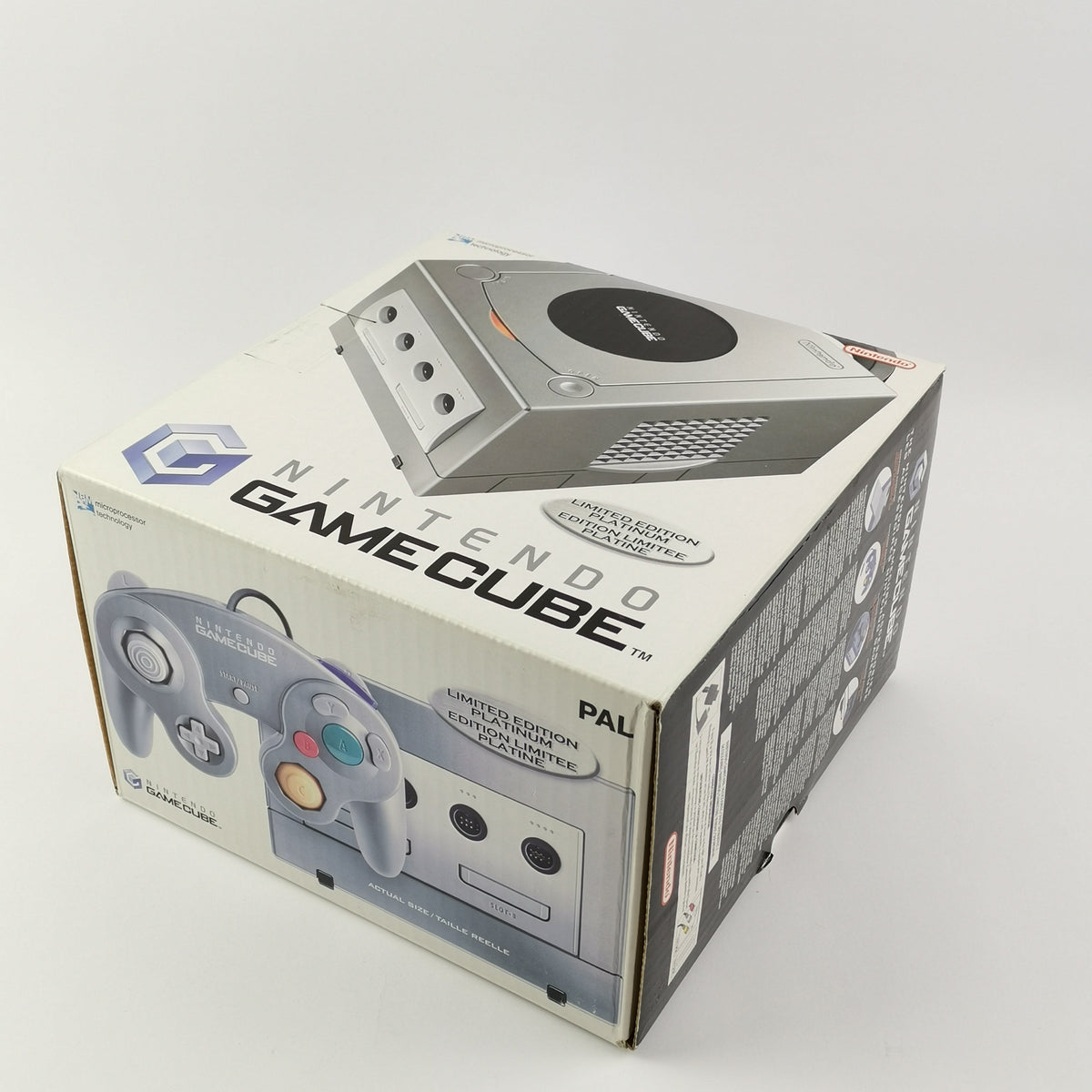 Nintendo Gamecube Konsole – Iced Cube Zelda Mod 4 Wavebirds