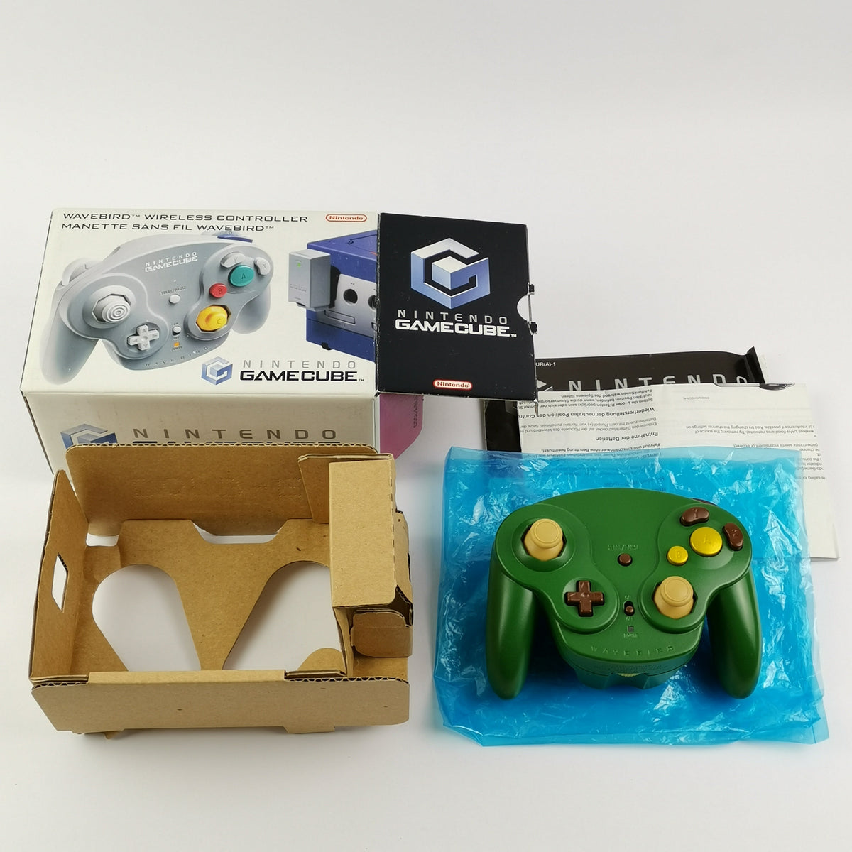 Nintendo Gamecube Konsole – Iced Cube Zelda Mod 4 Wavebirds