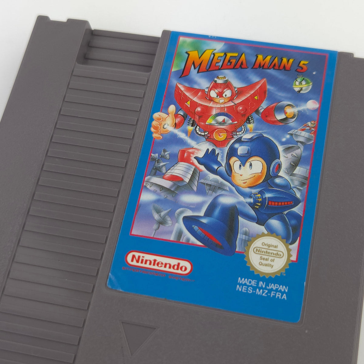 Nintendo NES Spiel Mega Man 5 Modul Schutzhülle PAL-B