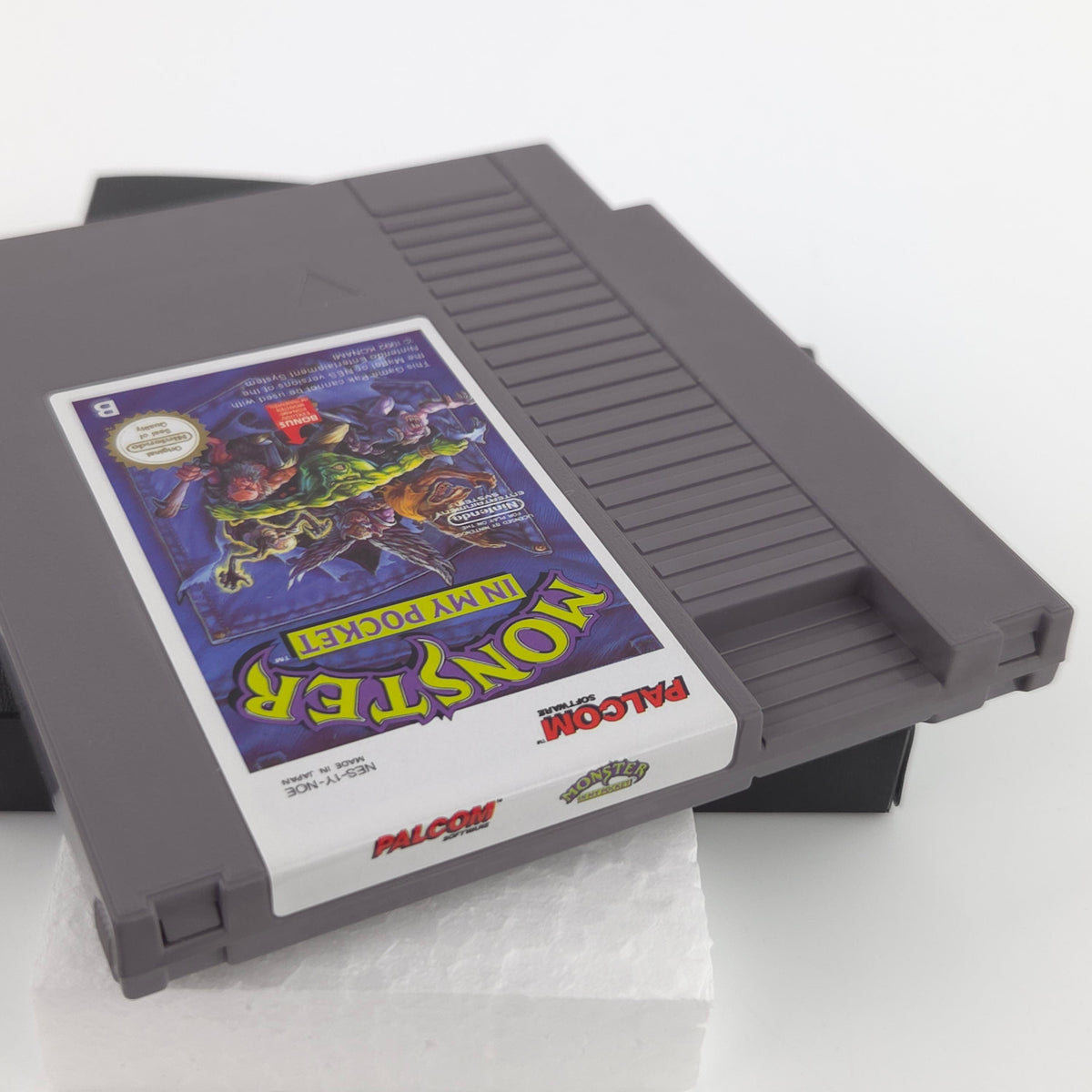 NES Spiel Monster in my Pocket Figur OVP CIB