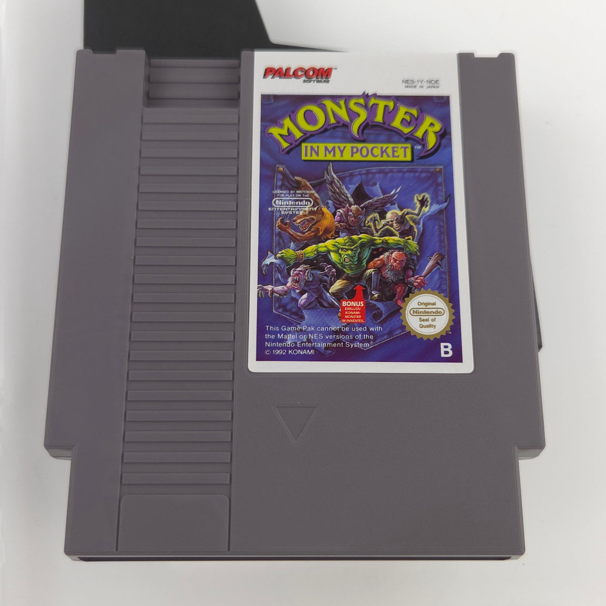 NES Spiel Monster in my Pocket Figur OVP CIB