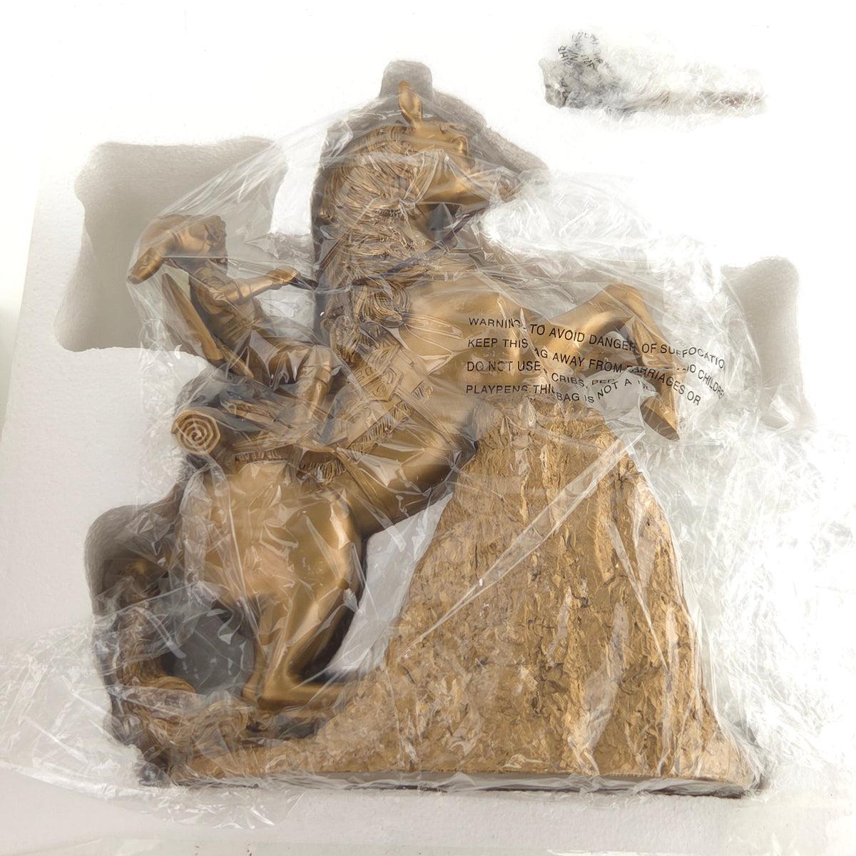 Zelda Twilight Princess Link Epona Gold Statue Neu OVP
